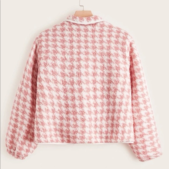 ๐ Houndstooth Print Teddy Jacket - Picture 3 of 3